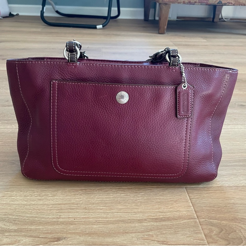 Vintage Coach leather shoulder bag